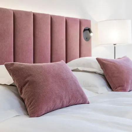 Hotel Pienzenau Am Schlosspark 4*