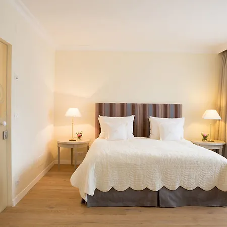 Pienzenau Am Schlosspark 4* 메라노